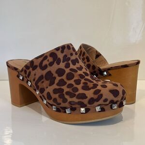 Torrid Platform Wooden Heel Mule Clogs Extra Wide Leopard‎ Print Shoes Size 7 WW
